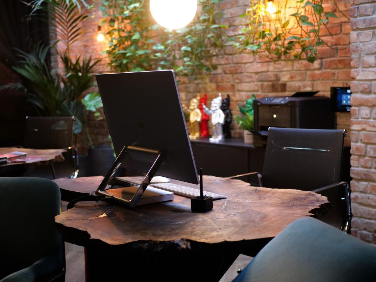 133 Boutique Hotel Карлсруэ Экстерьер фото